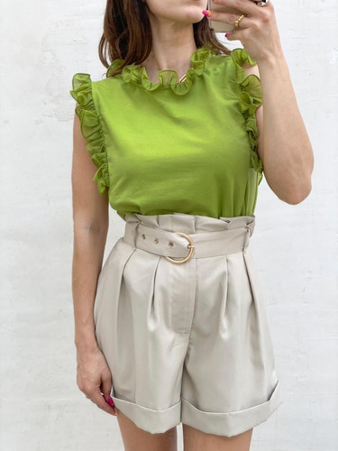 Blusa Con Detalles De Lechuga En Los Bordes 