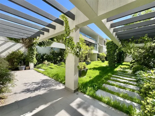 Dúplex Con Jardín Privado: Santa María De Manquehue