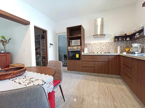 Casa Nueva, Un Nivel! - Iti-1764-fr