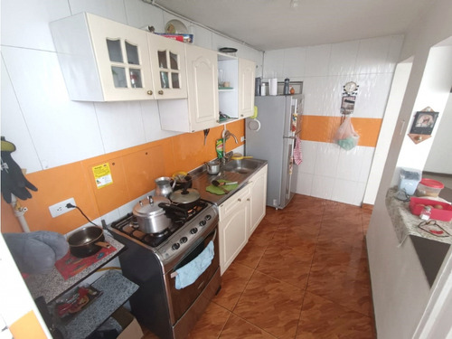 Casa En Venta En Kennedy Central Sobre Av Principal