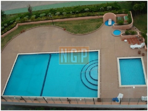 Divino Impecable Con Servicios Oferta-ref:3172
