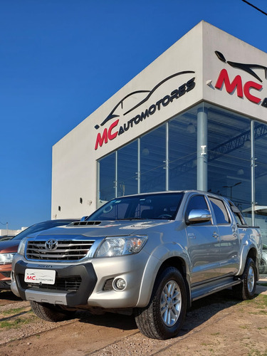 Toyota Hilux 3.0 Cd Srv Cuero 4x4 5at - A4
