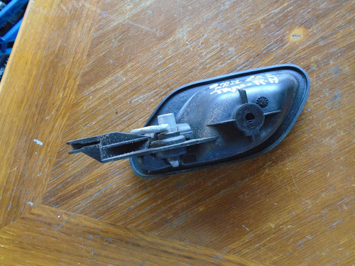 Imagen 2 de 2 de Vendo Manigueta Trasera Derecha De Bmw 523i Año 2000