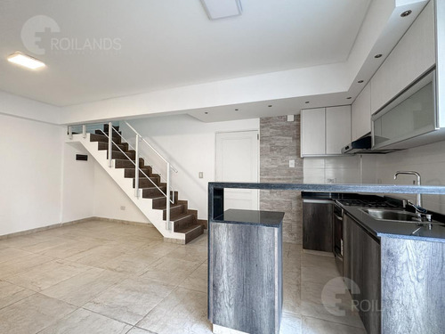 Venta Departamento En Duplex 4 Ambientes Con Terraza Propia Balcon Y Cochera A Estrenar!