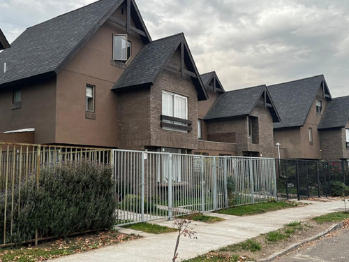 Casa De 3d 3b En Condominio Jardín De Las Vizcachas