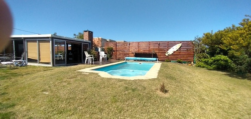 Imagen 22 de 30 de Piriapolis Con Piscina Y Jacuzzi Frente A La Playa.