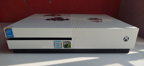 Xbox One S 500gb Con Juegos Y Mandos Blanco (Usado)
