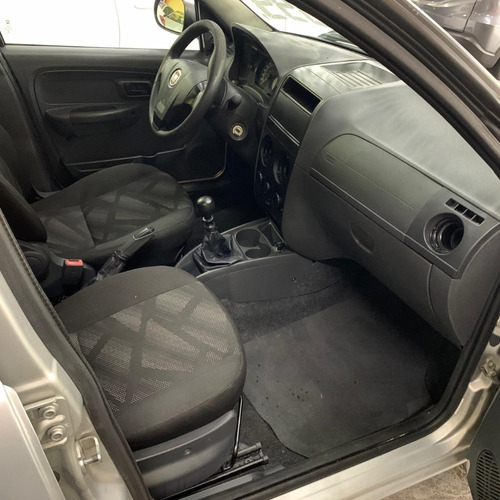 Fiat Palio 1.0 Fire Flex 5p - Básico
