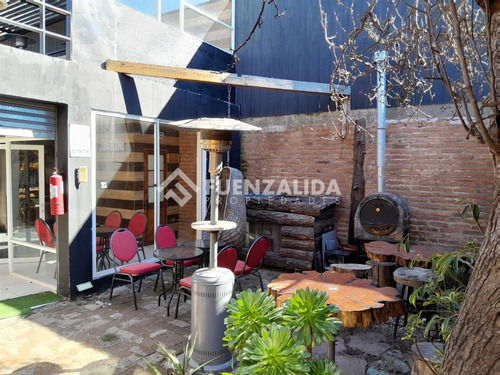 Local Comercial En Venta En Quintero, Con Patente Completa