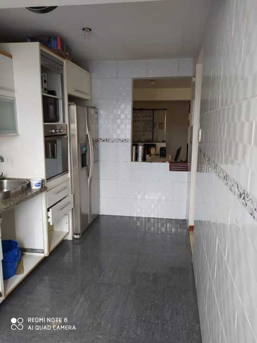 Imagen 12 de 13 de Vendo Apartamento 96.22mts2 4h/2b/1p El Marqués Municipio Sucre