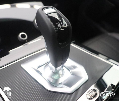 Imagem 9 de 14 de Land Rover Range Rover Evoque 2.0 P250 Flex R-dynamic Se
