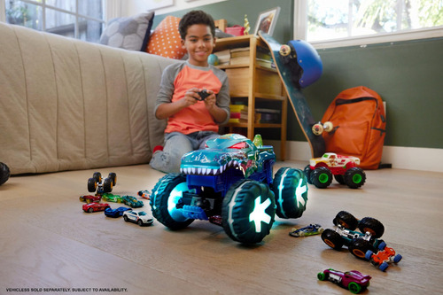 Camión Monster Trucks Rc Hot Wheels Mega-wrex 115 Grande Color Personaje