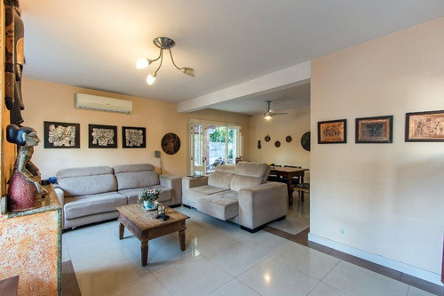 Casa Em Jardim Isabel Com 3 Dormitórios - Lu431066
