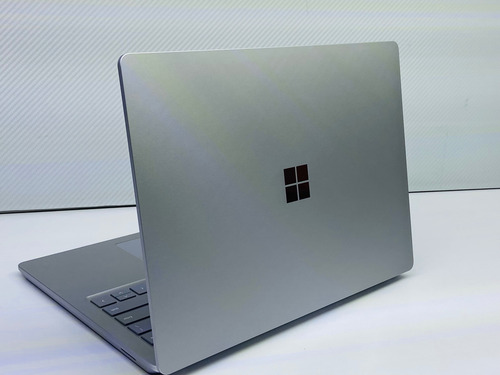 Laptop Surface6 2033 Ultra7 155h 512gbssd/16gb Ram Gris 13.5 Plateado (Reacondicionado)