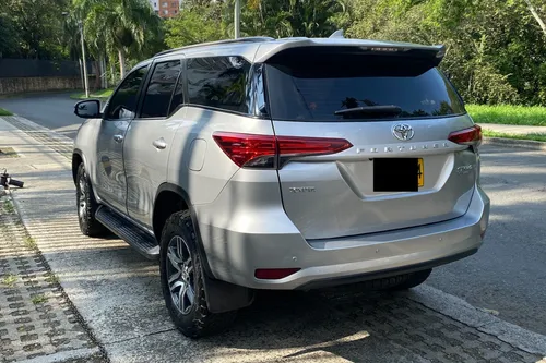 Toyota Fortuner 2.7l