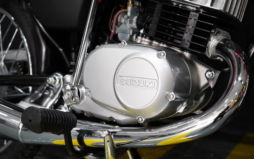 Suzuki Ax100 Roja