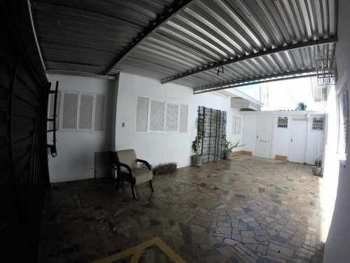 Imagem 12 de 18 de Casa Para Alugar, 380 M² Por R$ 3.800,00/mês - Vila Santa Cruz - São José Do Rio Preto/sp - Ca0967