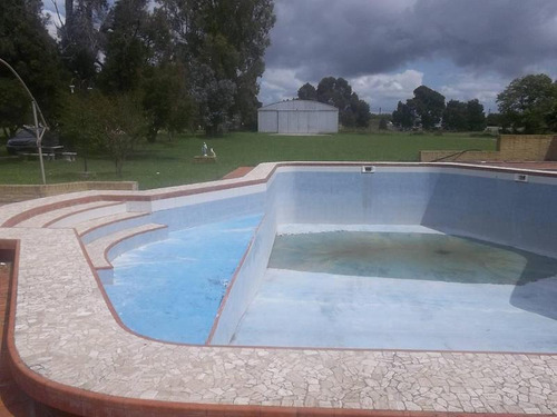 Imagen 7 de 30 de Casa-quinta En Venta En La Plata | Avda. 137 E/600y605 (16 Has)
