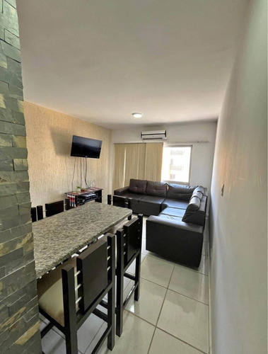 En Venta Apartamento En San Diego, Valles Del Nogal Jcrc