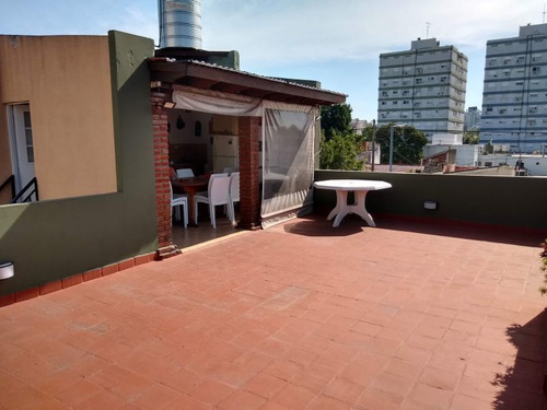 Casa En Venta En Liniers