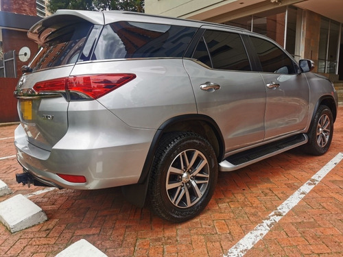 Toyota Fortuner 2.8 4x4 Blindaje 2