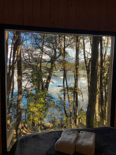 Alquiler Bariloche. Tiny House Sobre Lago Nahuel Huapi