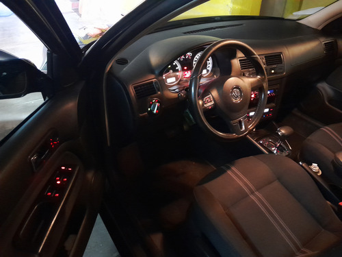 Volkswagen Bora 2.0 Trendline 115cv Tiptronic