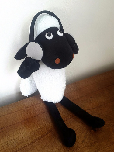 Pelúcia Shaun Carneiro The Sheep Com Fones. 45cm Grande!