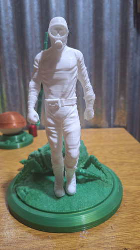 Figura El Eternauta 23 Cm Muñeco Darin Netflix 3d Style