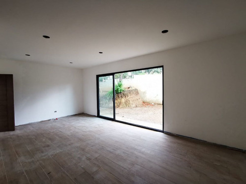 Imagen 7 de 25 de Casa En Venta En Condado De Sayavedra