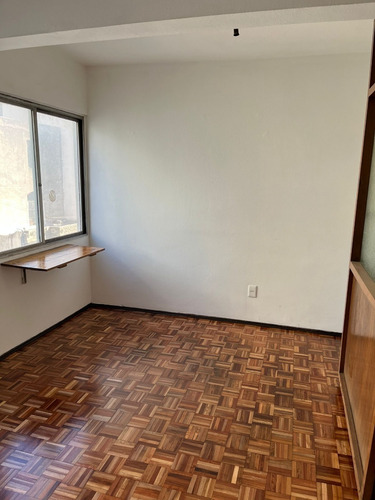 Imagen 3 de 9 de Alquiler Apartamento (o Consultorio) 1 Dormitorio Al Frente En Cordón.