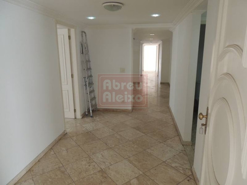 Imagem 4 de 30 de Casa Jardim Guedala - Alto Padrão - Excelente Localização. - 871