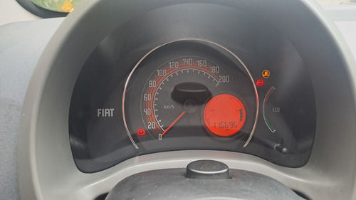 Fiat Uno Uno Vivace 1.0 8V (Flex) 2p