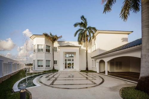 Casa Junto Al Lago En Residencial Lagos Del Sol De Cancún