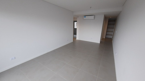 Luminoso 3 Ambientes (66 M²) Con Orientación Norte Y 2 Baños