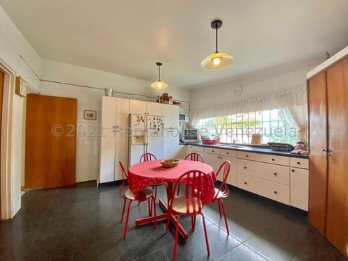 Imagen 9 de 27 de Casa En Venta En Prados Del Este 22-7593 Gustavo Nieves 0412 6057058 G6