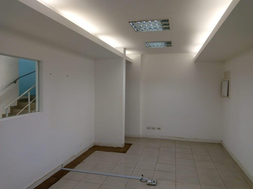 Imagen 8 de 24 de Galpón - Villa Adelina