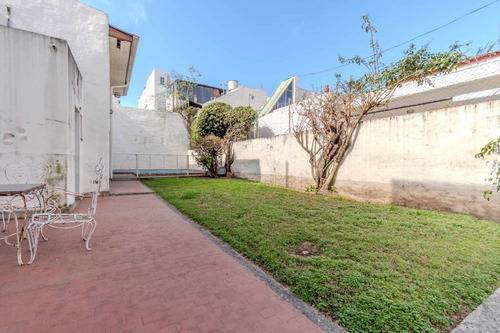 Venta Casa 5 Ambientes Cochera Pileta Parrilla Mas