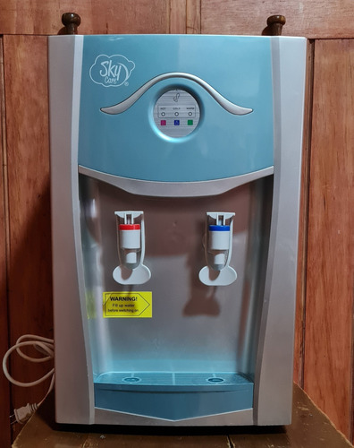 Dispensador De Agua Fría Y Caliente Sky Care Seminuevo Home