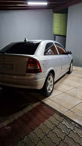 Chevrolet Astra 1.8 Gl 3p