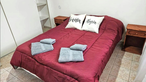 Casa En Esquel, 2 Habitaciones, Hasta 6 Pax, Excelente Ubic.