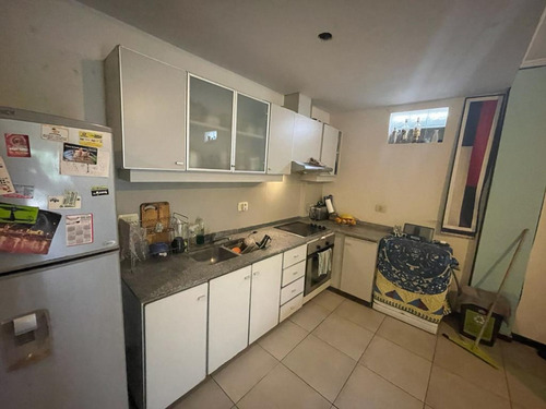 Imagen 3 de 9 de Venta - Amplio Monoambiente - Caballito