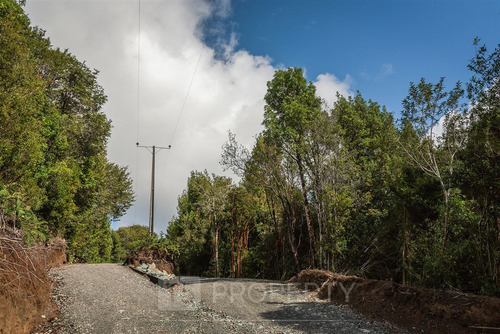 Parcela 8000 M2 En Lago Huillinco, Chiloe. Región Los Lagos