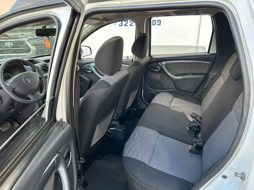 Renault Duster Duster 2.0 TECH ROAD 4X2 16V FLEX 4P AUTOMÁTICO