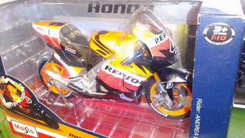 Motocicleta De Carreras Honda Rc212v (motogp 2010) - 1/10