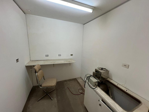 Oficinas En Venta, 50 Mtrs De La Peatonal. B° Centro, Villa Carlos Paz.
