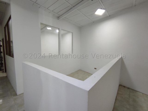 Galpón En Venta Urb Miranda Ia25-316257