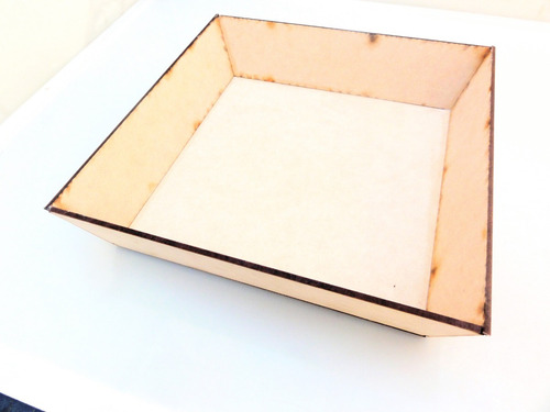 Imagen 2 de 4 de Kit Bandeja Lisa 20x20 X10uni Mdf Fibrofacil Combo Mayor Set