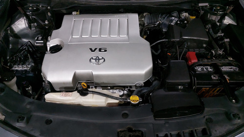Toyota Camry 3.5 SE V6 6AT