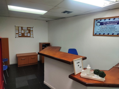 Imagen 1 de 16 de Cubiculos Oficinas En Alquiler Centro Comercial Libertador